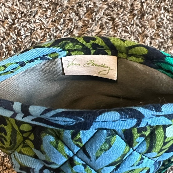 Vera Bradley Curling & Flat Iron Cover (Heat Resistant) - Picture 2 of 3